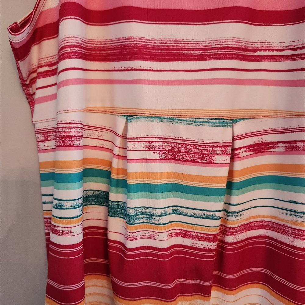 EUC Lands End Sport Stripe Tank Top.  Beautiful colors.  Size L. Lots of stretch - Picture 2 of 5